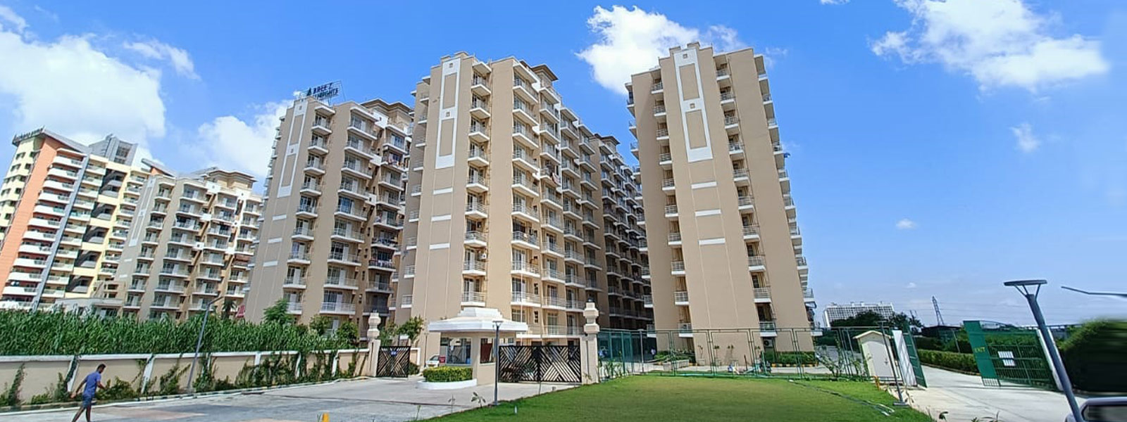 Breez Global Heights Ready to Move